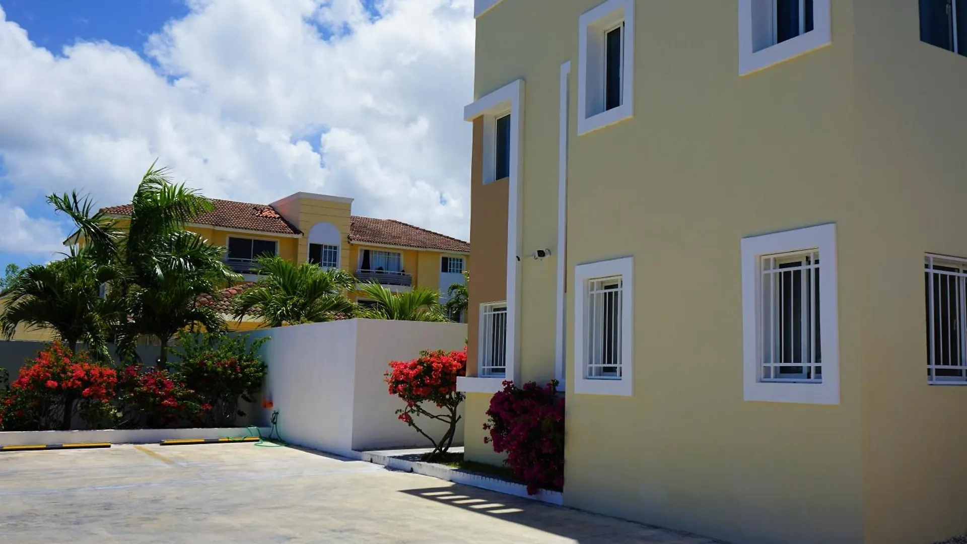 Propiedades La Yarolina Punta Cana